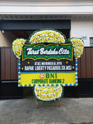 Papan Bunga Duka di Empanang